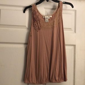 Max Studio sleeveless top with beautiful detail